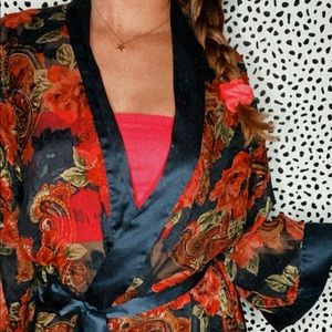 Vintage Victoria’s Secret Floral Bath Robe